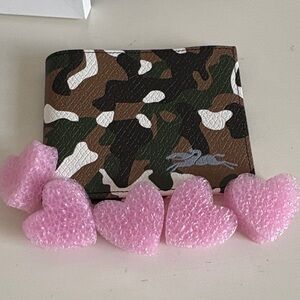 🏇Longchamp Camouflage Men’s Wallet - NWOT